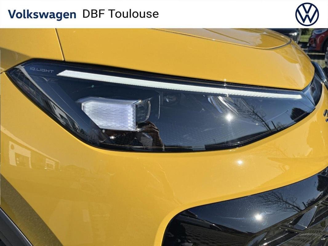 Volkswagen T-Roc - Photo 32