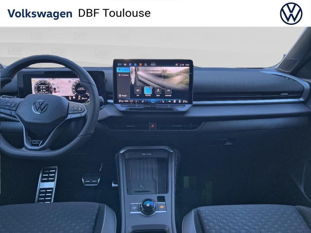 Volkswagen T-Roc - Photo 9