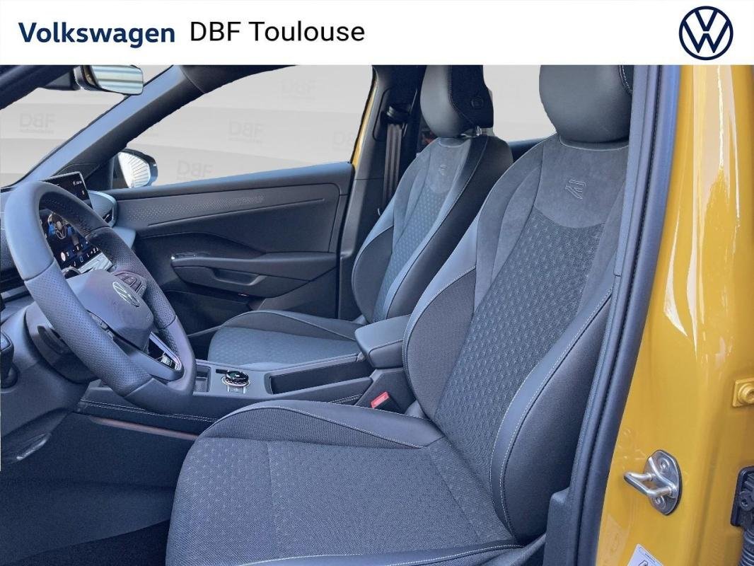 Volkswagen T-Roc - Photo 10