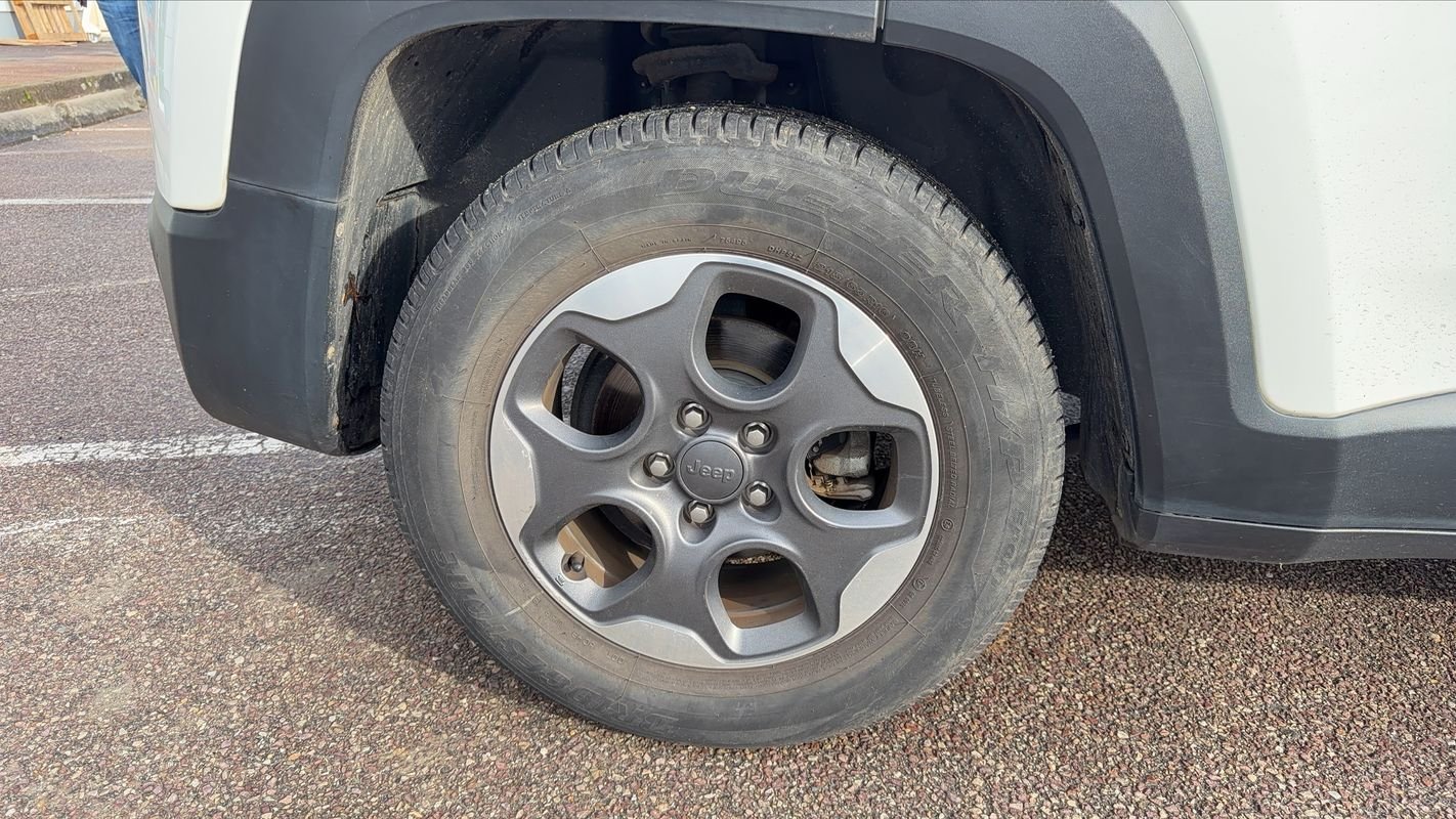 Jeep Renegade - Photo 16