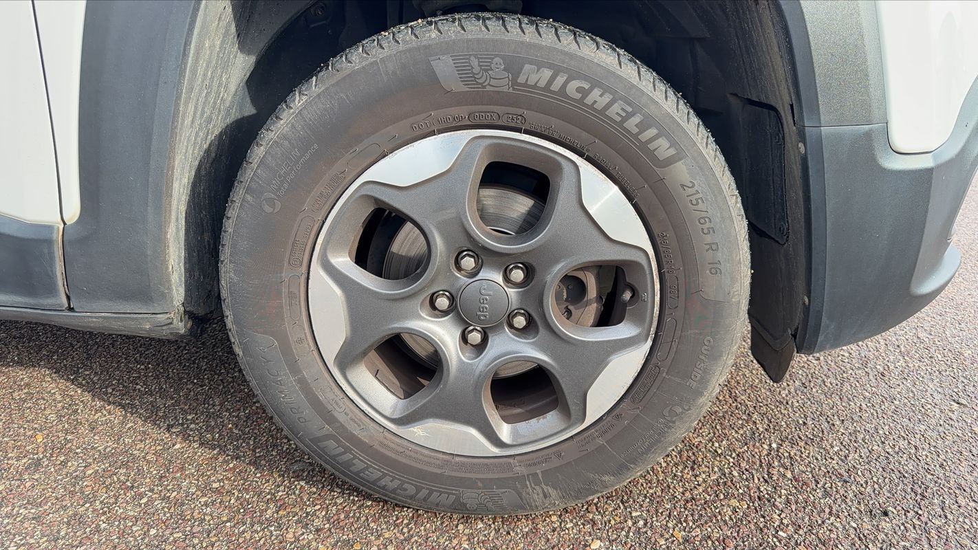 Jeep Renegade - Photo 17