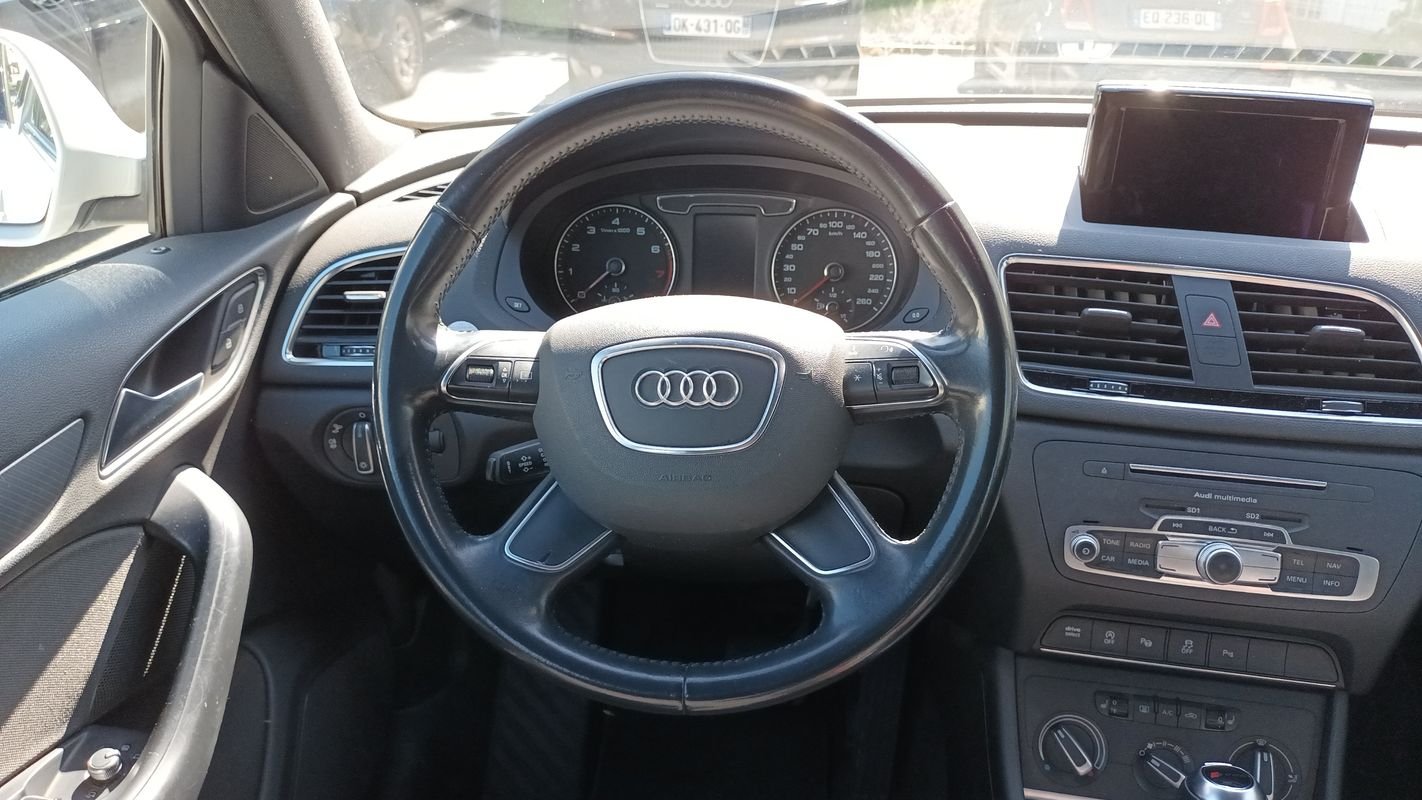 Audi Q3 - Photo 24