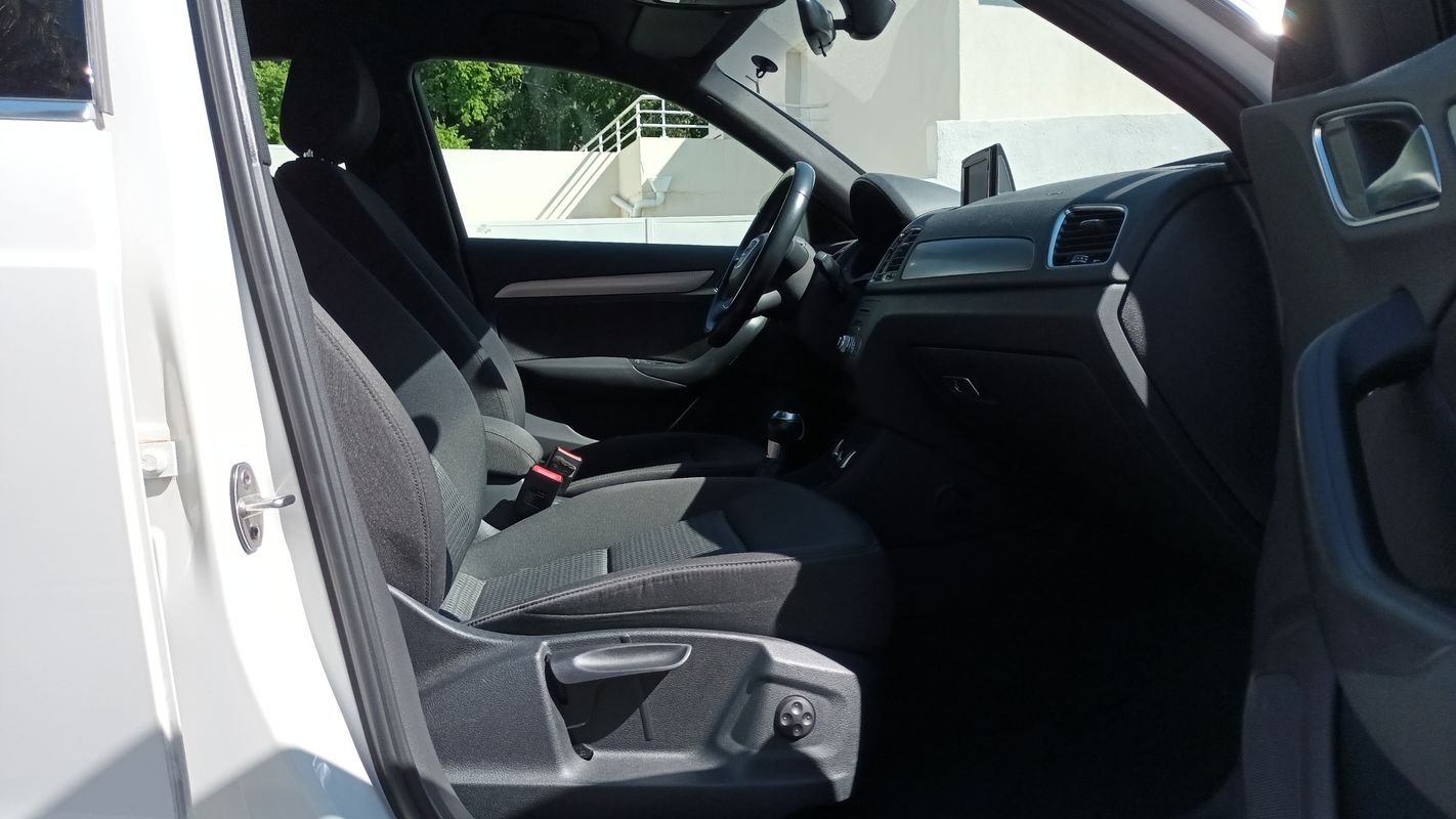 Audi Q3 - Photo 26