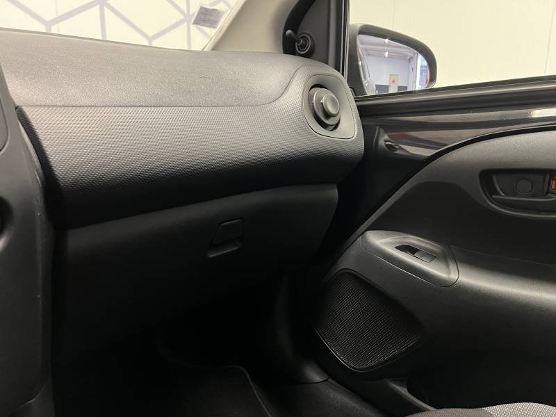 Peugeot 108 - Photo 28