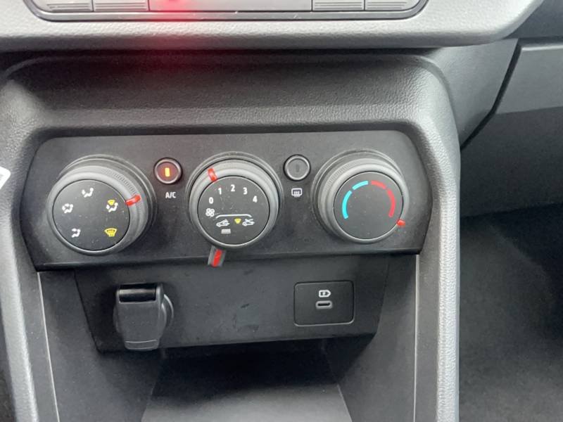 Dacia Sandero - Photo 31