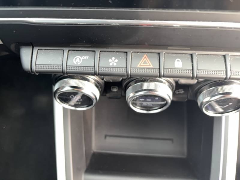 Renault Clio - Photo 23