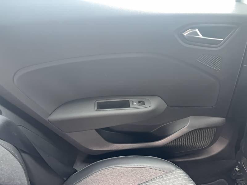 Renault Clio - Photo 33