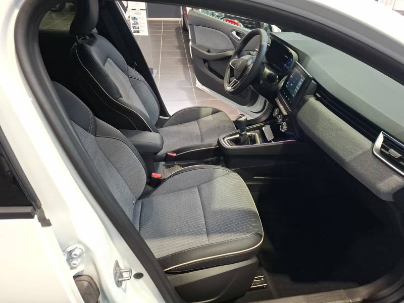 Renault Clio - Photo 11