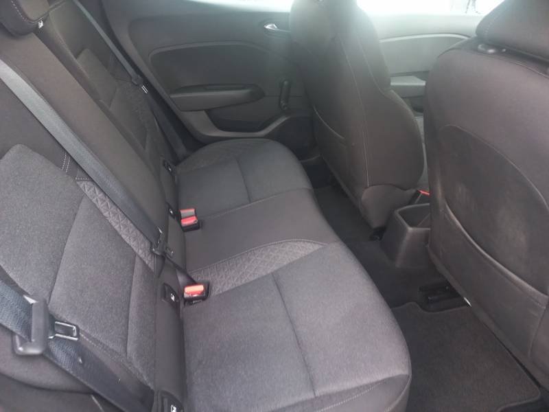 Renault Clio - Photo 18