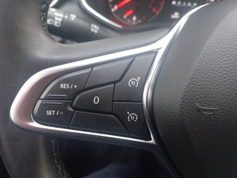 Renault Clio - Photo 22