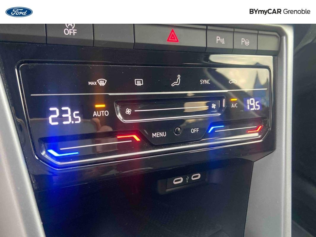 Volkswagen T-Roc - Photo 20
