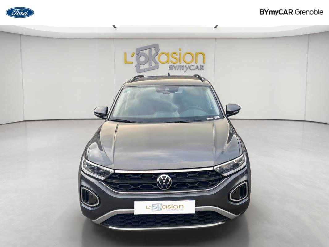 Volkswagen T-Roc - Photo 8
