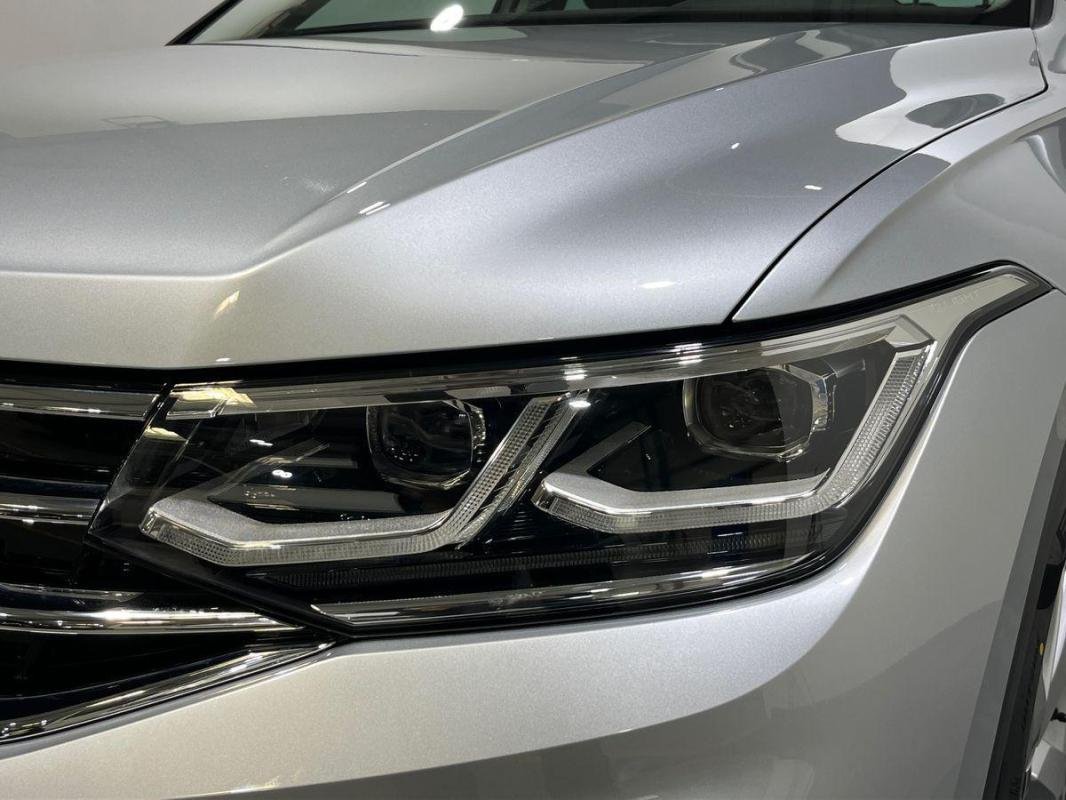 Volkswagen Tiguan - Photo 26