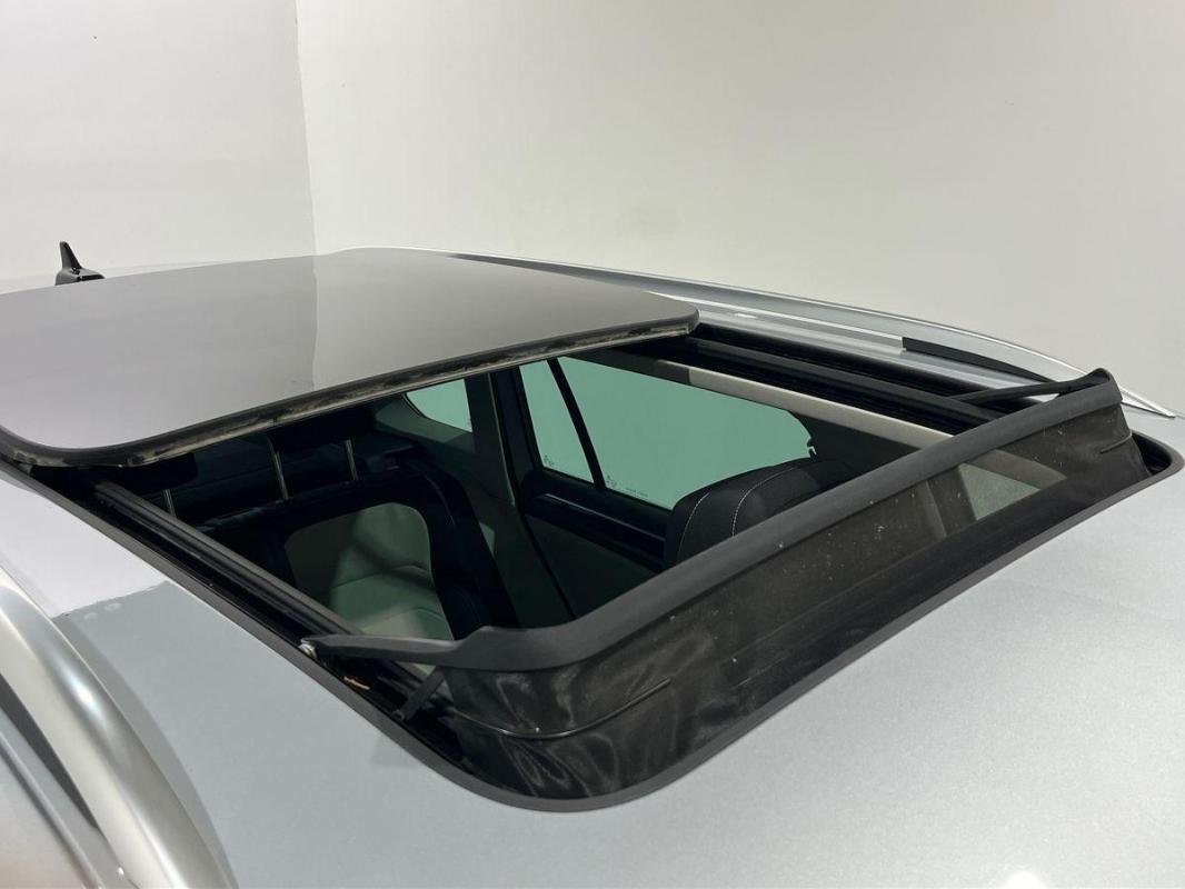 Volkswagen Tiguan - Photo 35