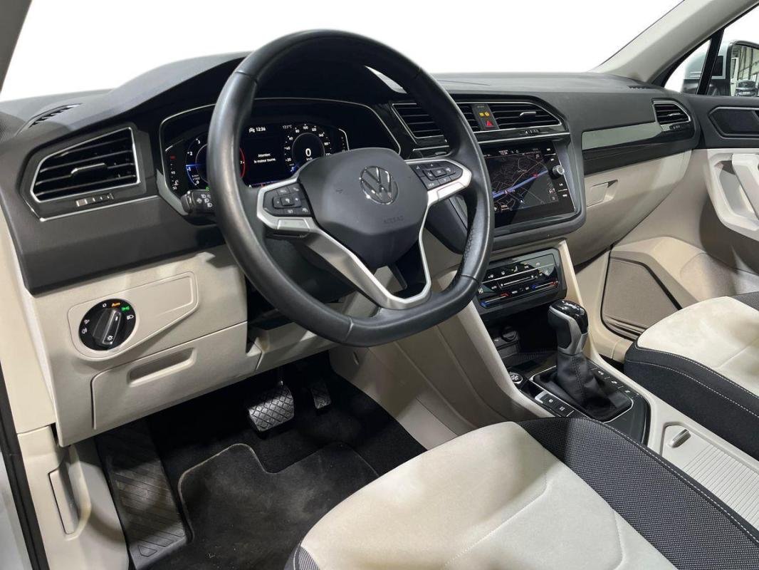 Volkswagen Tiguan - Photo 9