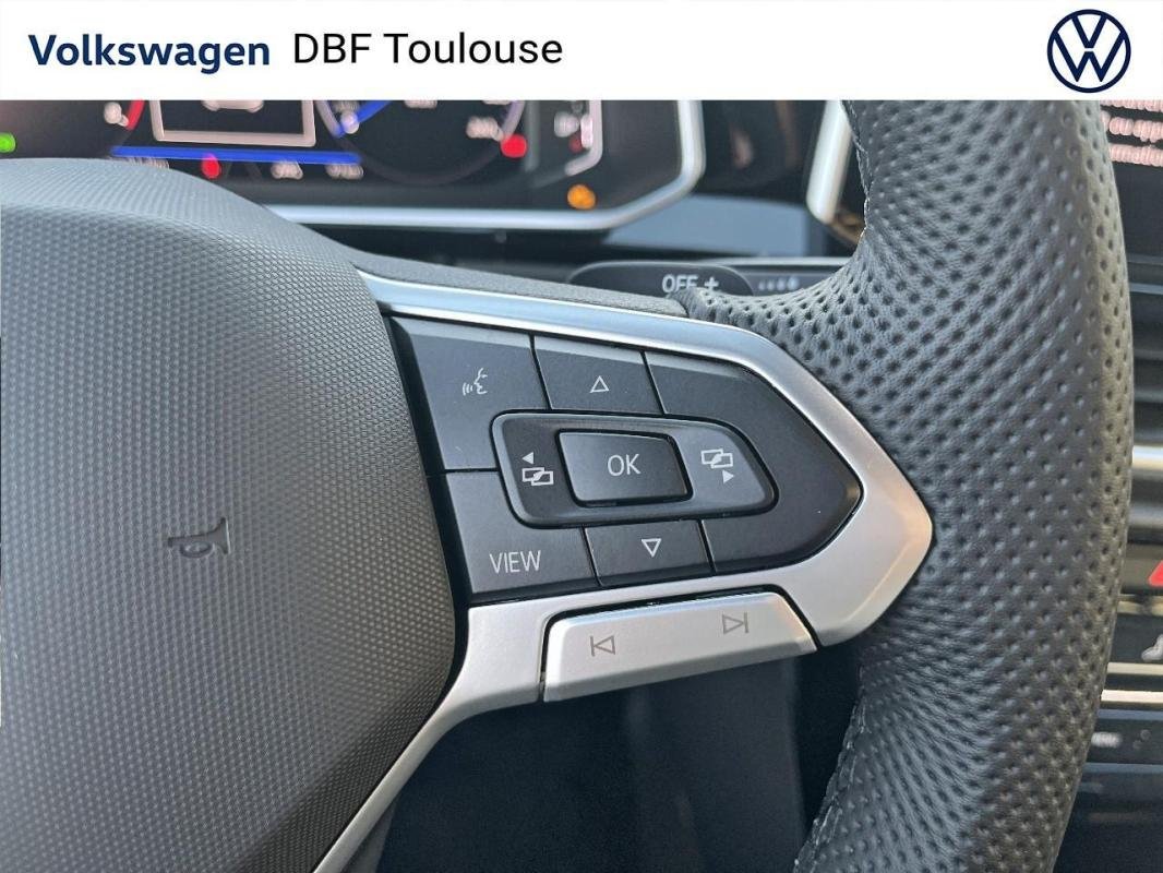 Volkswagen T-Roc - Photo 22