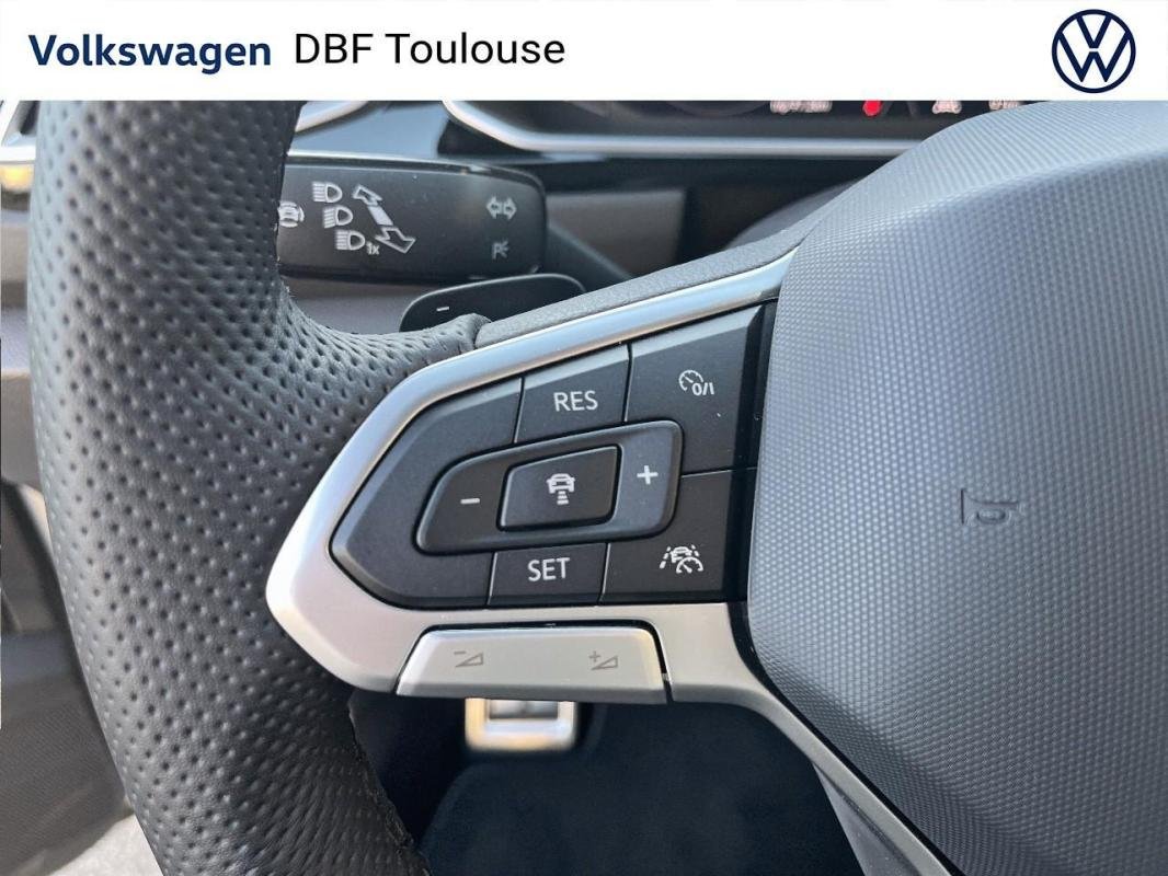 Volkswagen T-Roc - Photo 23
