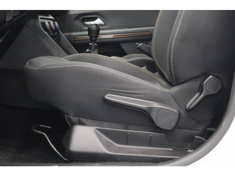 Dacia Sandero - Photo 25