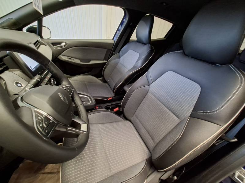 Renault Clio - Photo 17