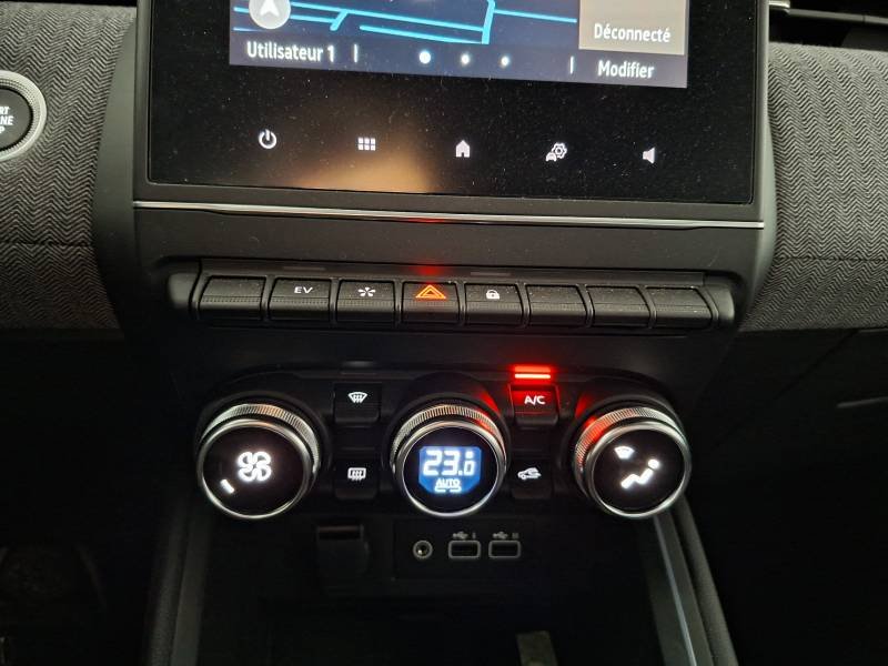 Renault Clio - Photo 36