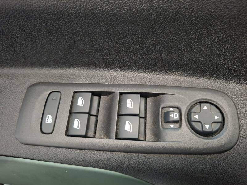 Citroën Berlingo - Photo 25