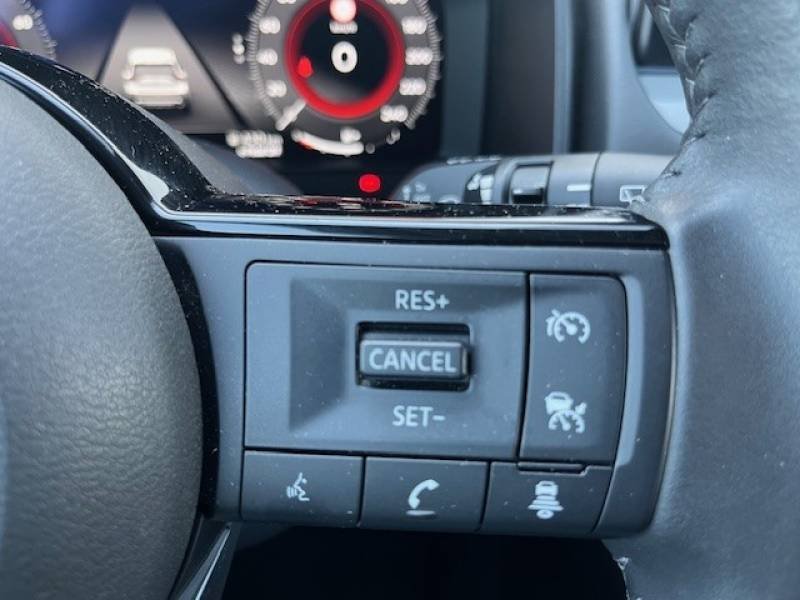 Nissan X-Trail - Photo 12