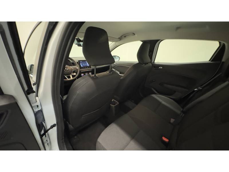 Renault Clio - Photo 24