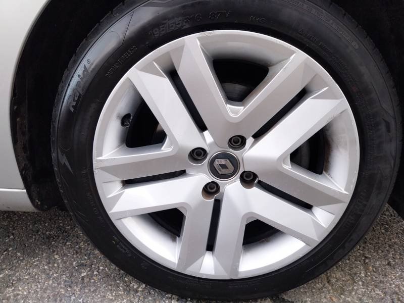 Renault Clio - Photo 17