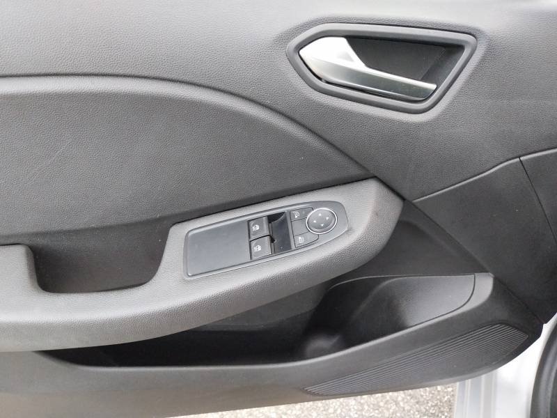 Renault Clio - Photo 25