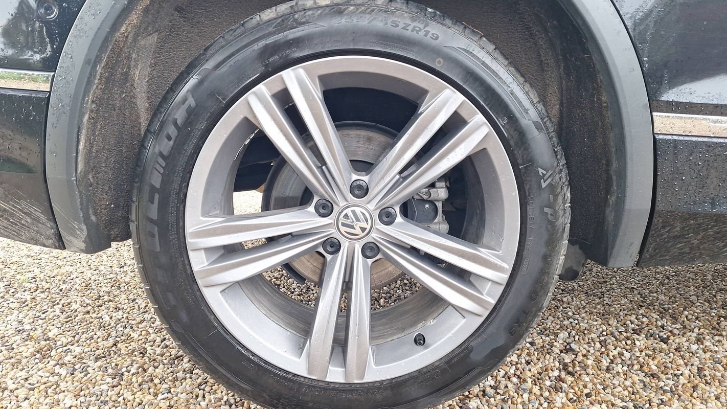 Volkswagen Tiguan Allspace - Photo 16