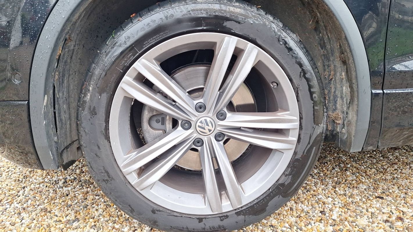 Volkswagen Tiguan Allspace - Photo 18