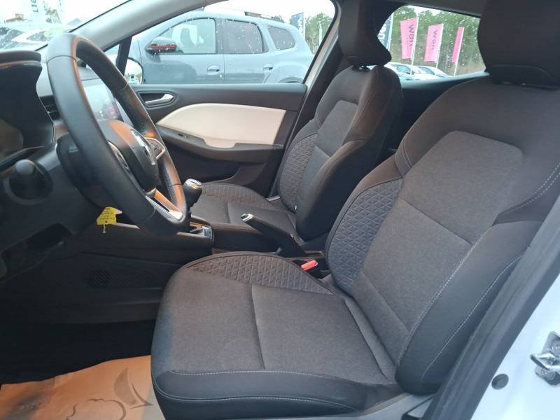 Renault Clio - Photo 23