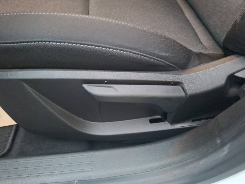 Renault Clio - Photo 25