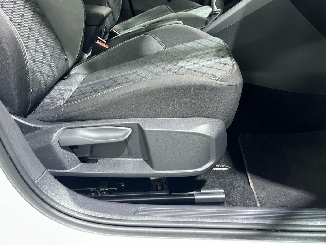 Volkswagen Taigo - Photo 14