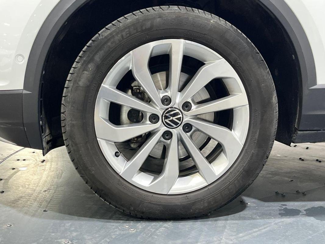 Volkswagen T-Roc - Photo 29