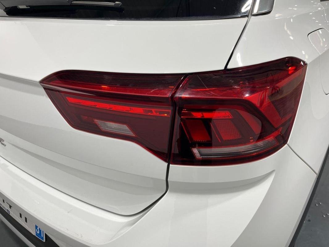 Volkswagen T-Roc - Photo 30
