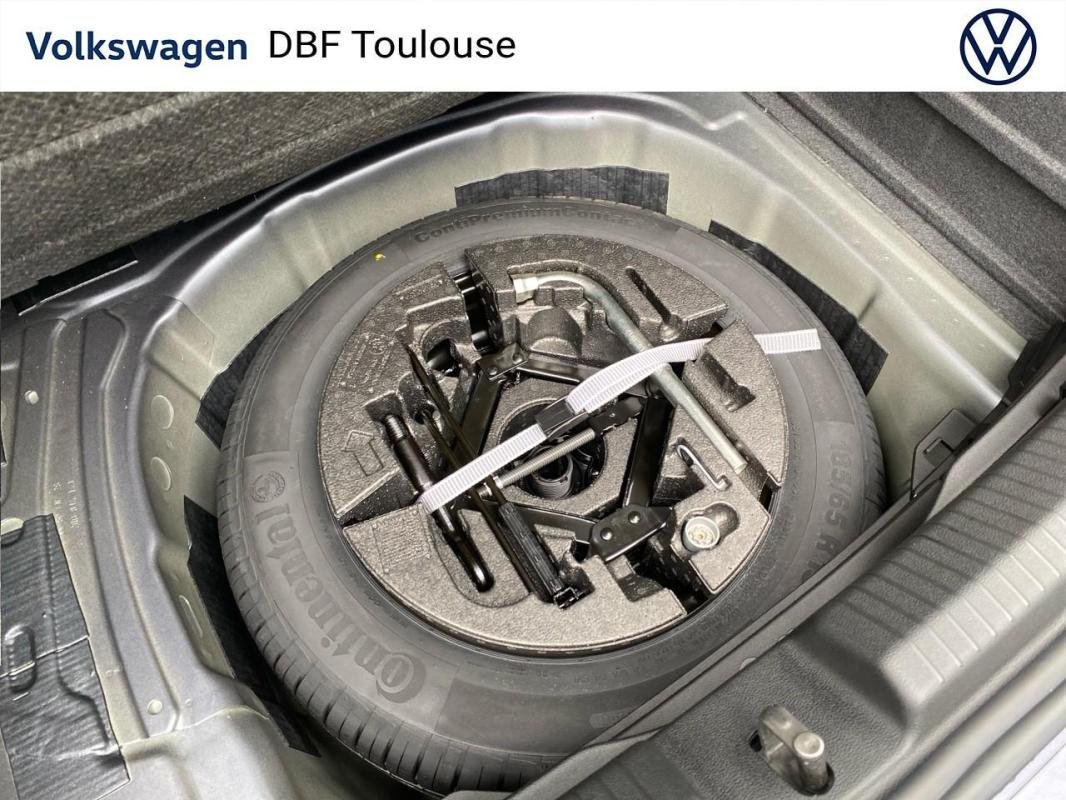 Volkswagen Polo - Photo 11
