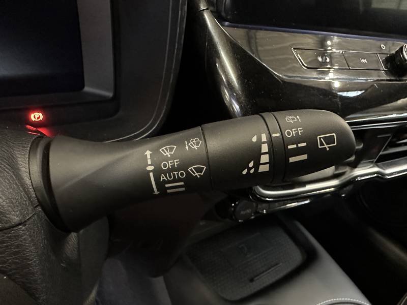 Nissan Juke - Photo 11