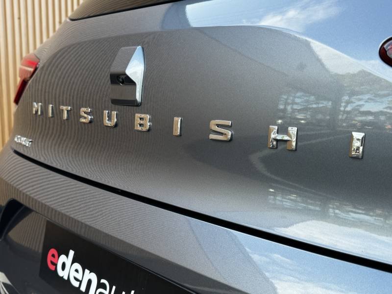 Mitsubishi Colt - Photo 19