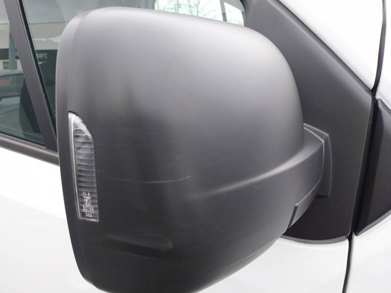 Renault Trafic - Photo 32