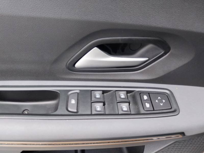 Dacia Sandero - Photo 29