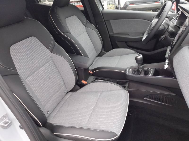 Renault Clio - Photo 12