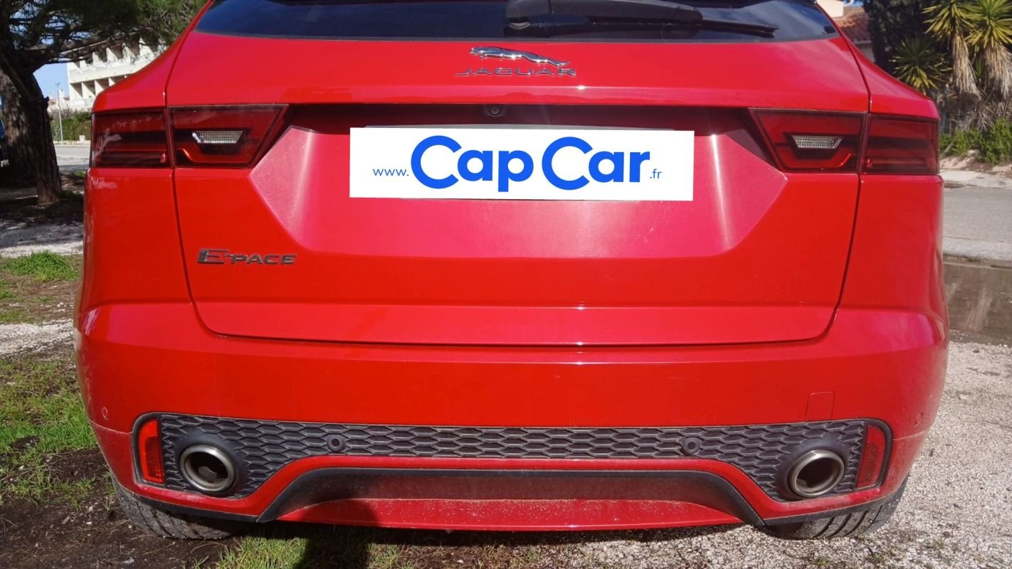 Jaguar E-PACE - Photo 21