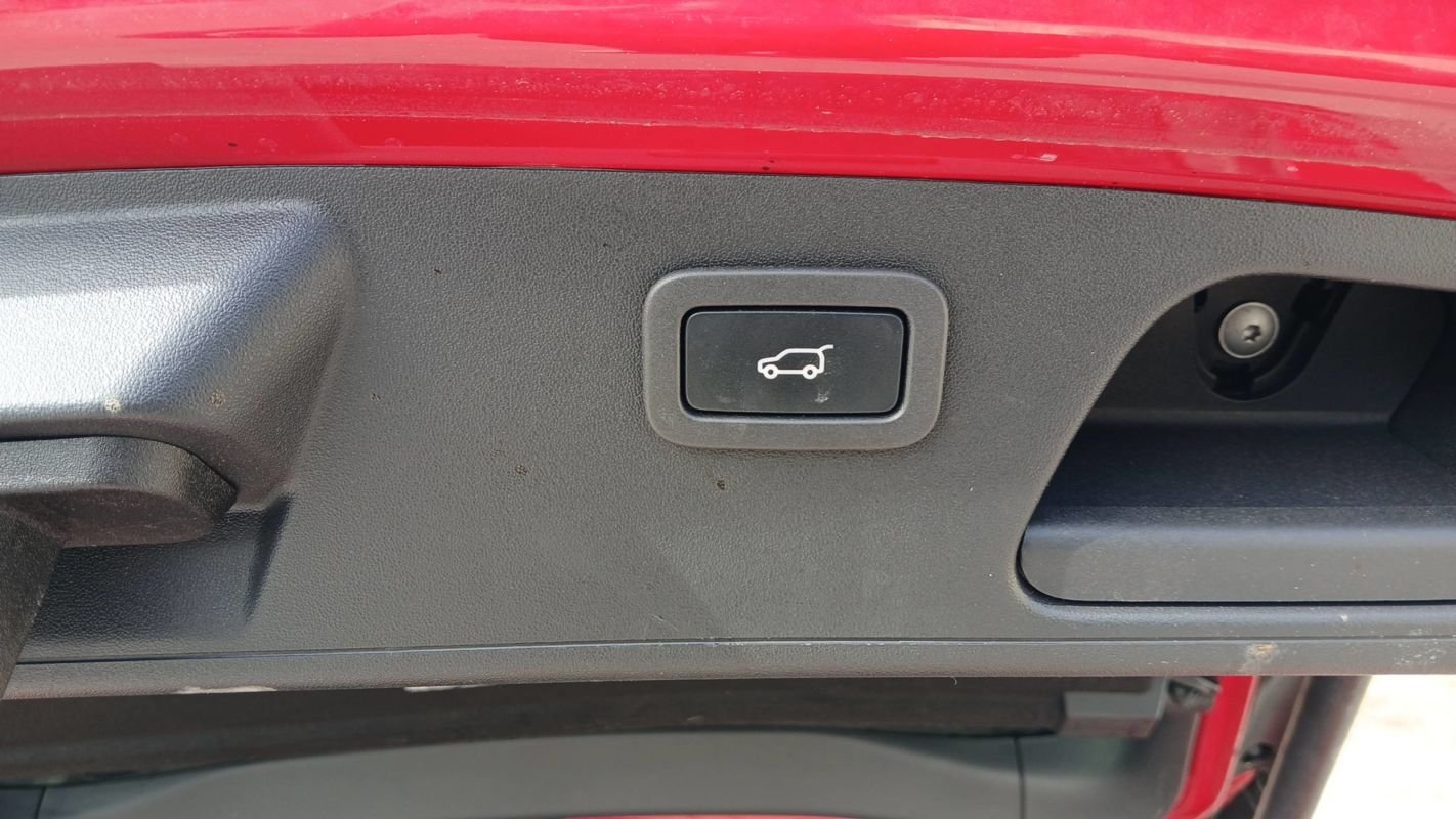 Jaguar E-PACE - Photo 29