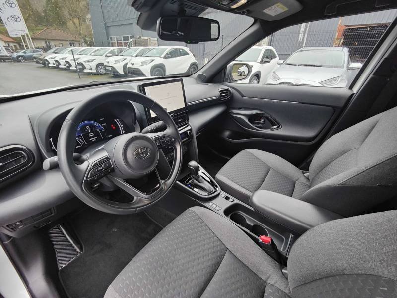 Toyota Yaris - Photo 16