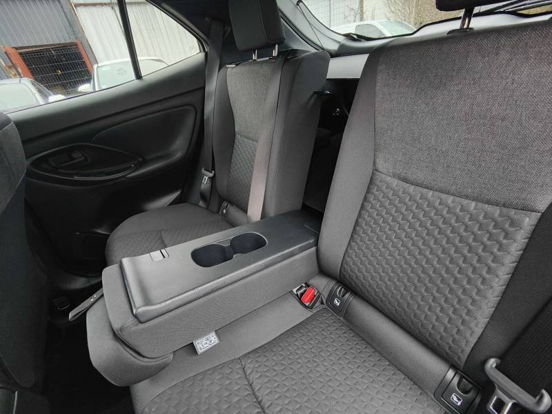 Toyota Yaris - Photo 34