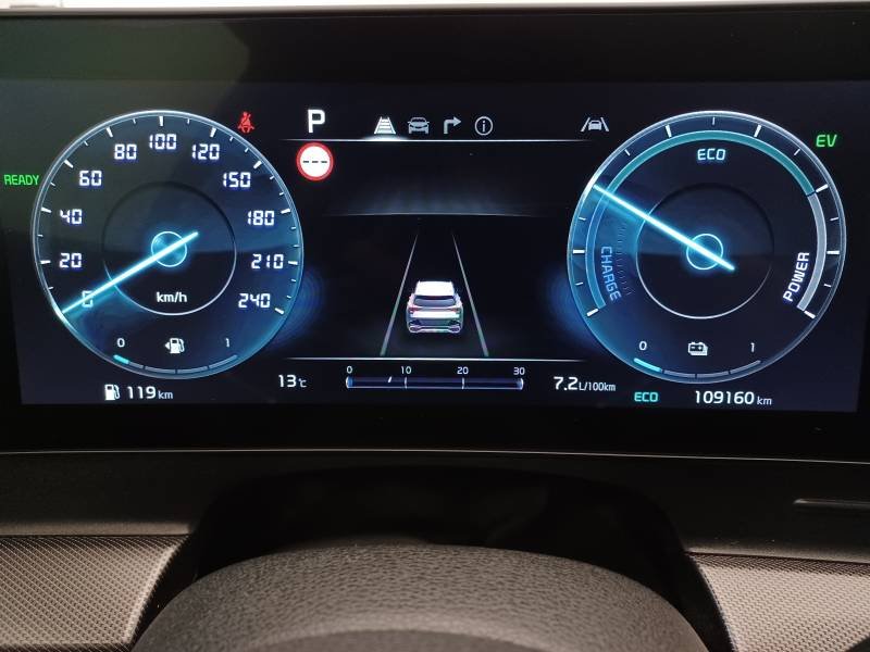 Kia Sportage - Photo 21