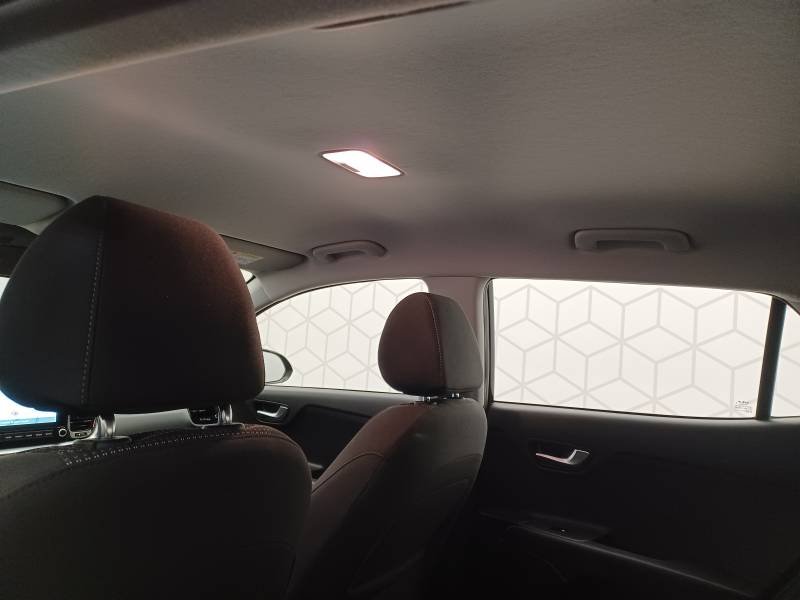 Kia Stonic - Photo 29
