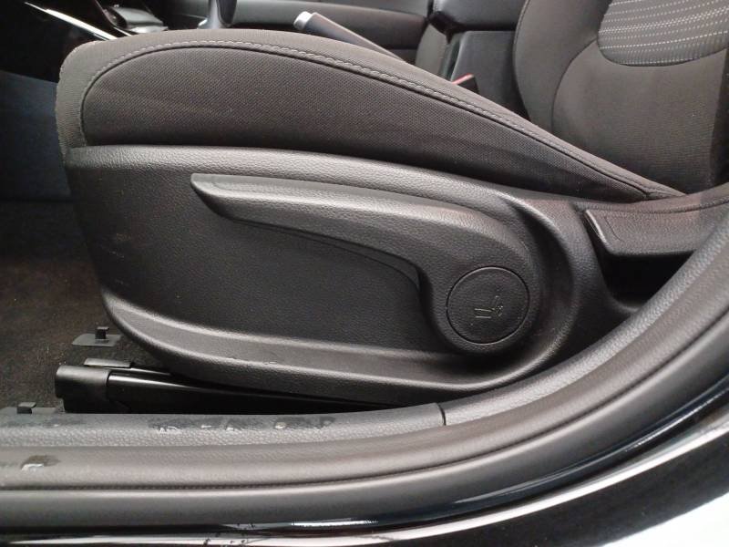 Kia Stonic - Photo 32