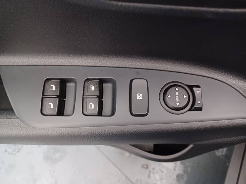 Kia Stonic - Photo 33